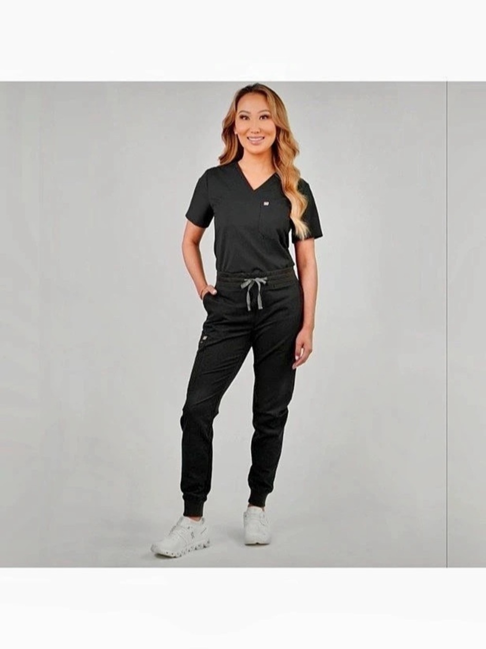 Jaanuu Black Jogger Pants small